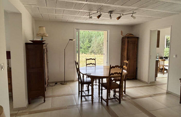NOUAILLE MAUPERTUIS : MAISON T7 - 230 M2 - BELLE RENOVATION — photo 4