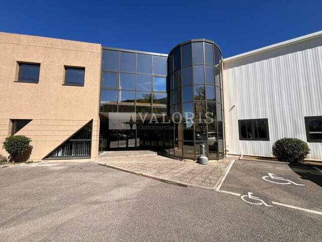 BUREAUX à LOUER — photo du bien