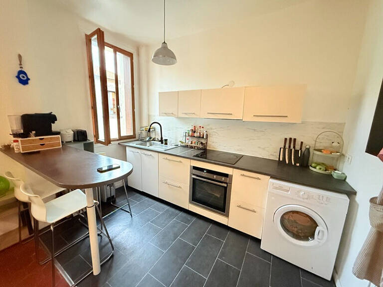 AGDE théatre,  grand appartement  de  54m²  environ . — photo 1