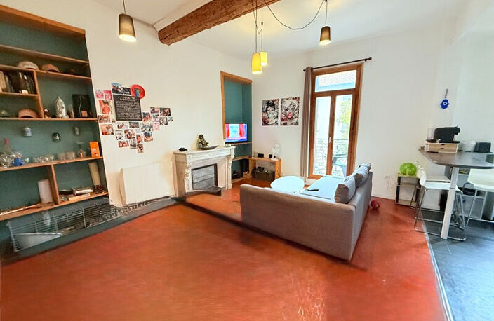 AGDE théatre,  grand appartement  de  54m²  environ . — photo 4
