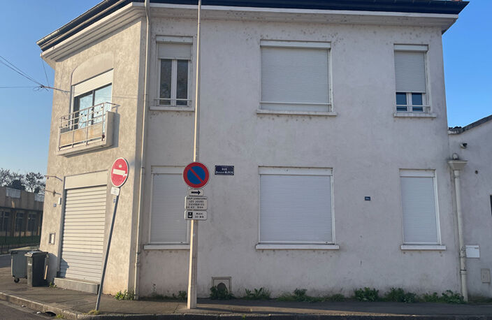 IMMEUBLE MIXTE habitation et Local d'activité Lyon 1010 m2 — photo 3