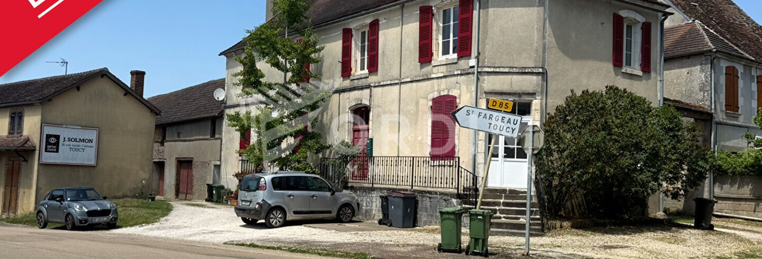 Maison 11 Pièces 190 m² à vendre à Saint-Sauveur-en-Puisaye (89520)
