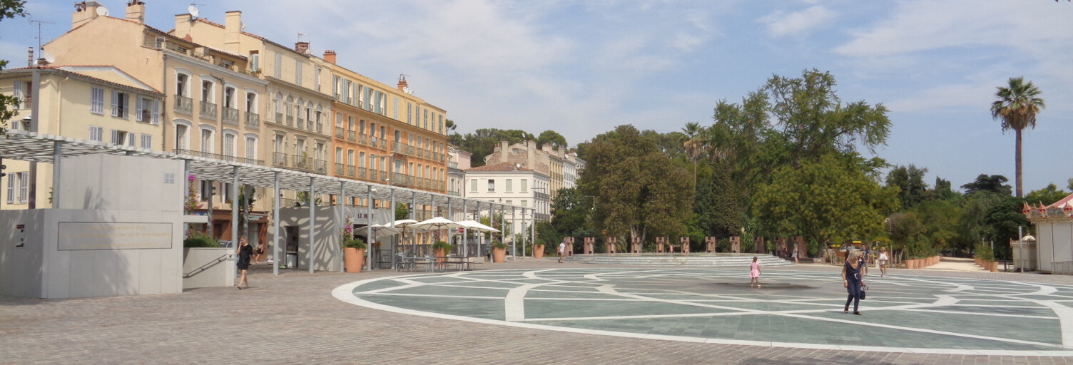 Commerce  51 m² à vendre à Hyères (83400)