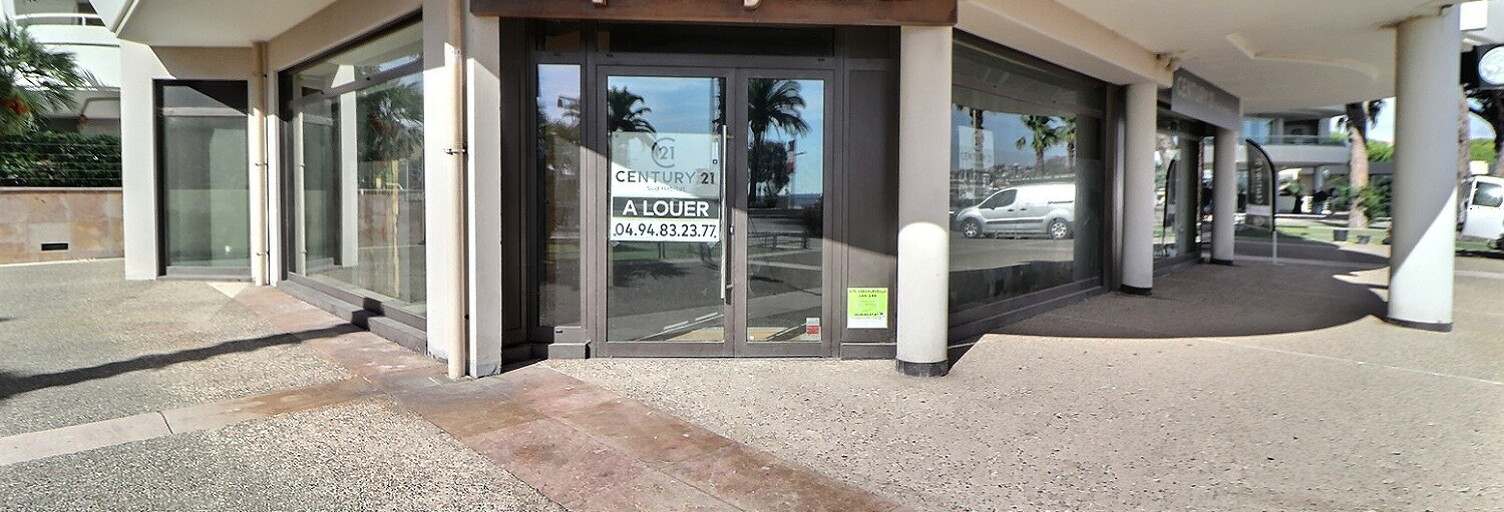 Commerce  99 m² à louer à Fréjus (83600)