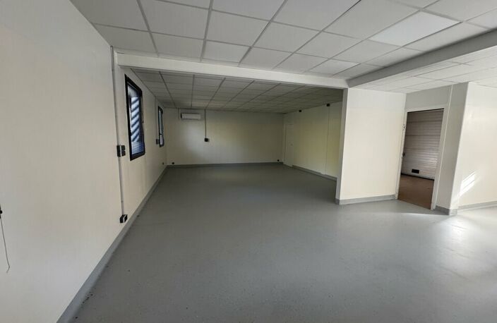 à LOUER — photo 2