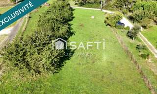 Terrain  3810 m² à vendre à Montcléra (46250)