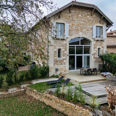 Maison 5 pièces 649000 €
