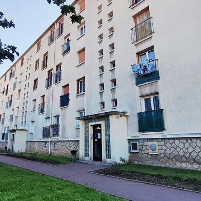 Appartement 3 pièces 145000 €