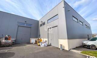 Commerce  361 m² à louer à Belloy-en-France (95270)