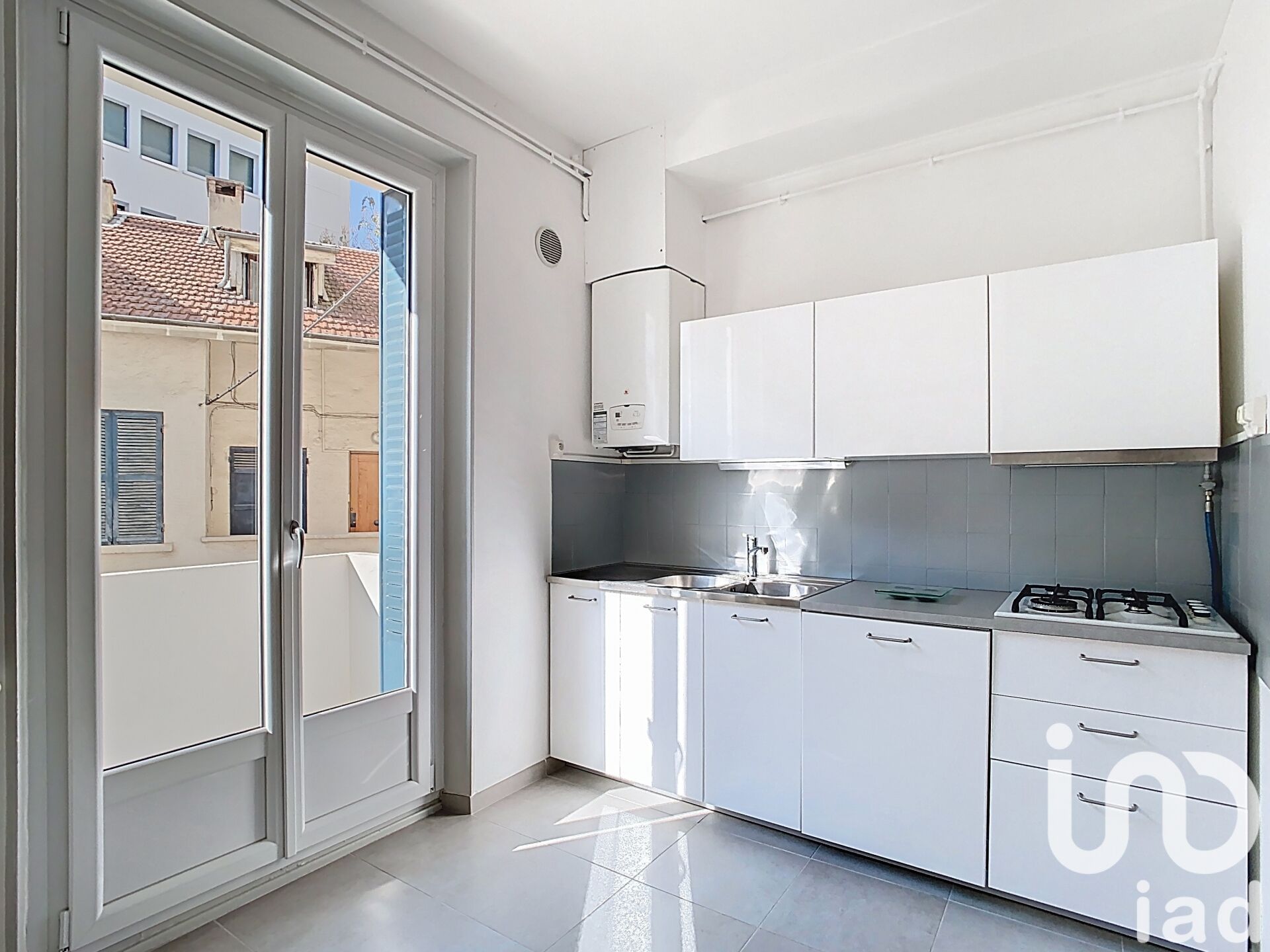 Vente Appartement 2 pièces - Photo 4