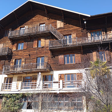 Maison 30 pièces 1050000 €