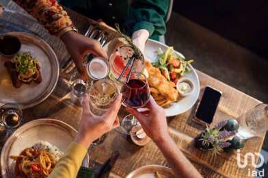 Commerce  154000 €