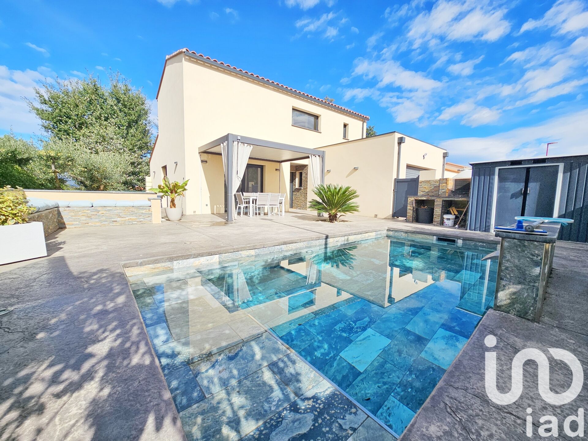 Corbere-Les-Cabanes - 120m² - 4p. - 2ch.