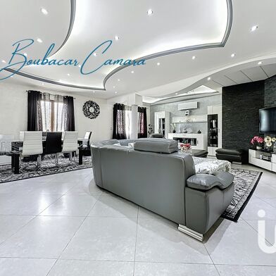 Maison 8 pièces 530000 €