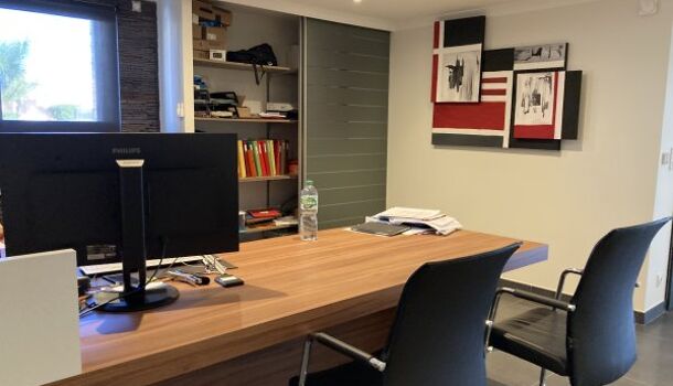 Local commercial  à louer Villeneuve-de-la-Raho 66180