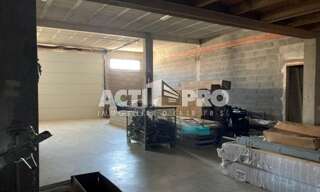 Commerce  205 m² à louer à Villeneuve-de-la-Raho (66180)