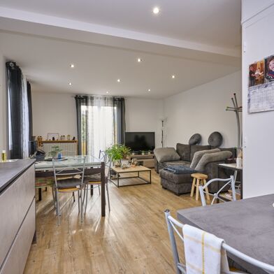 Appartement 5 pièces 358000 €