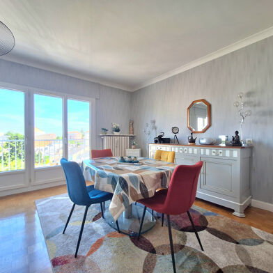 Appartement 4 pièces 151600 €