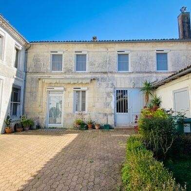Maison 9 pièces 180000 €