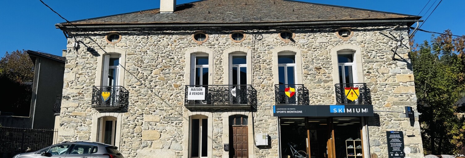 Maison 4 Pièces 210 m² à vendre à Formiguères (66210)