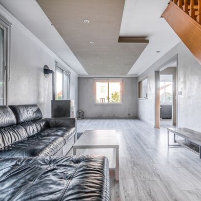 Maison 6 pièces 390000 €