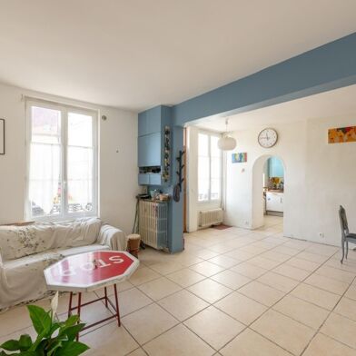 Maison 5 pièces 323000 €