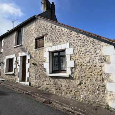 Maison 4 pièces 77420 €