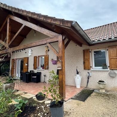 Maison 5 pièces 599000 €