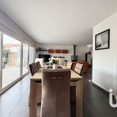 Maison 4 pièces 573000 €