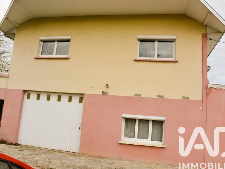 Vente Immeuble 246 m&sup2; — photo 1