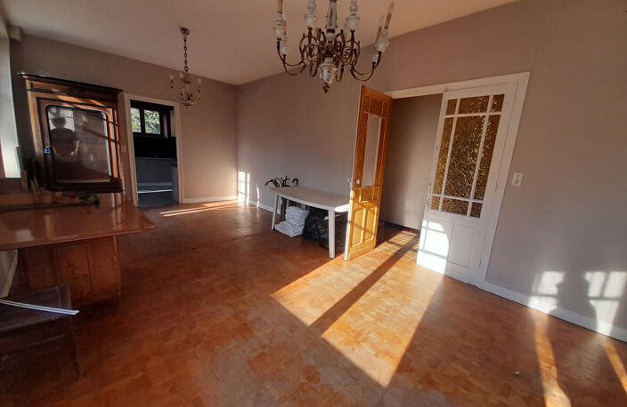 Maison de ville de caractère avec jardin et garage — photo 4