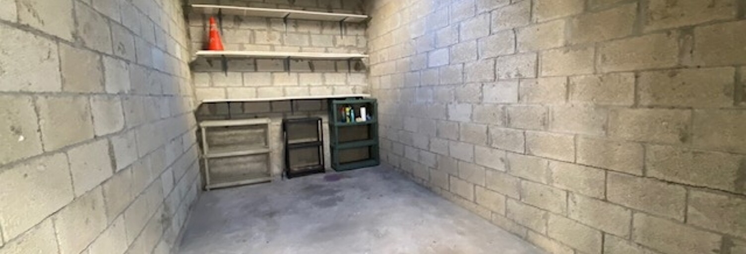 Garage  15 m² à vendre à Quimper (29000)