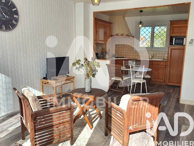 Roumazieres-Loubert - 61m² - 4p. - 2ch.