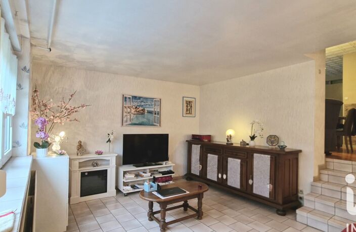 Vente Maison/villa 5 pièces — photo 2