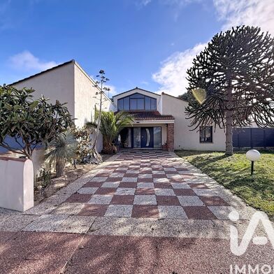 Maison 6 pièces 798000 €