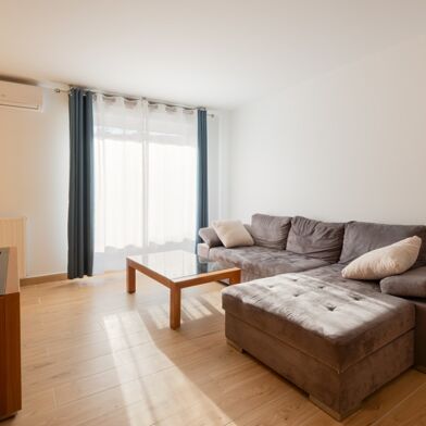 Appartement 3 pièces 251904 €