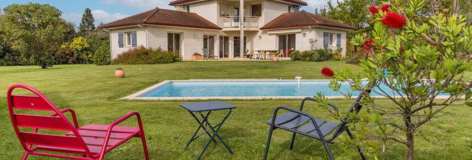 Maison 7 Pièces 190 m² à vendre à Narcastet (64510)