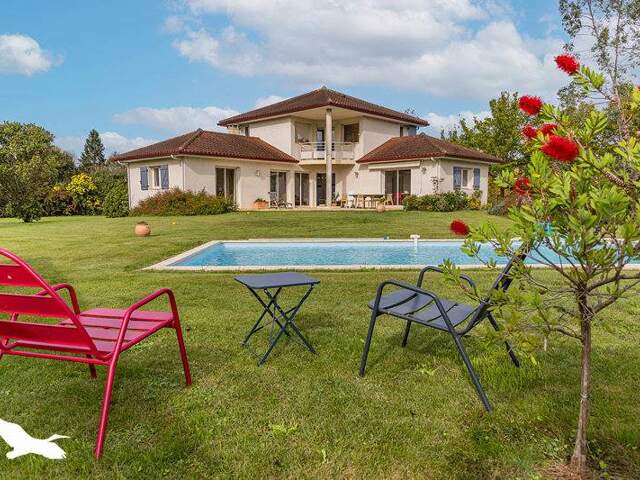 Villa de 7 pièces principales — photo du bien