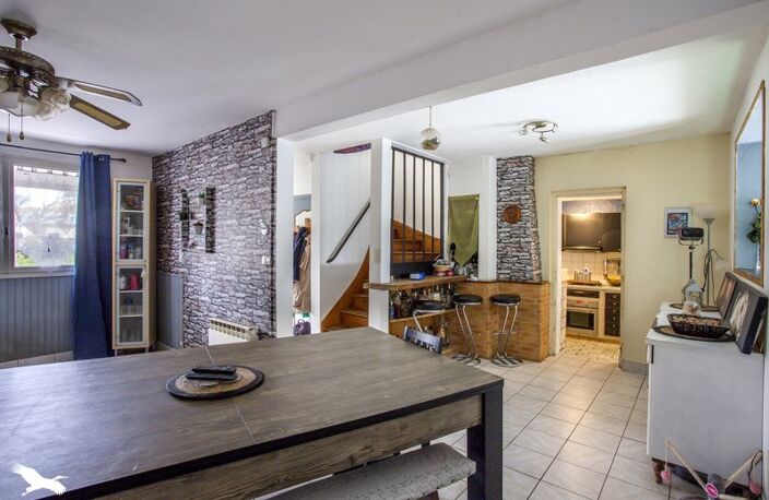 Vente maison 4 pièces 108 m² Marans (17230) — photo 2