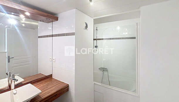 Appartement 2 pièces  à vendre Marseille 8eme 13008