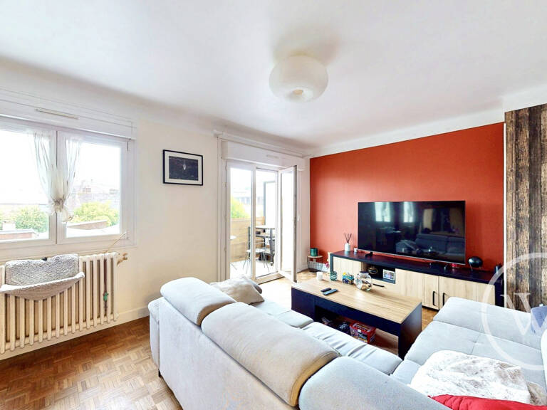 Appartement - 71m² - Double balcon-Gray — photo 1