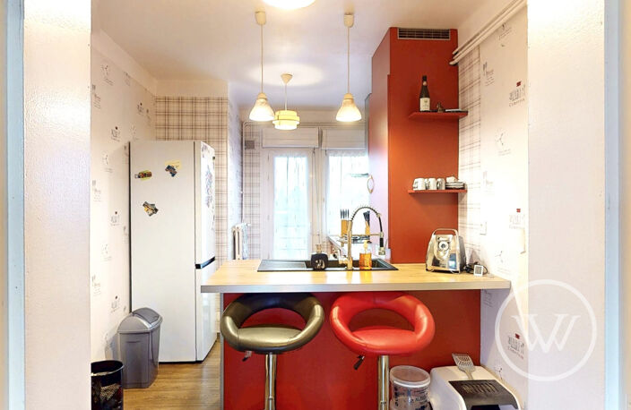 Appartement - 71m² - Double balcon-Gray — photo 3