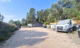 Garage  120 m² à vendre à Pignans (83790)