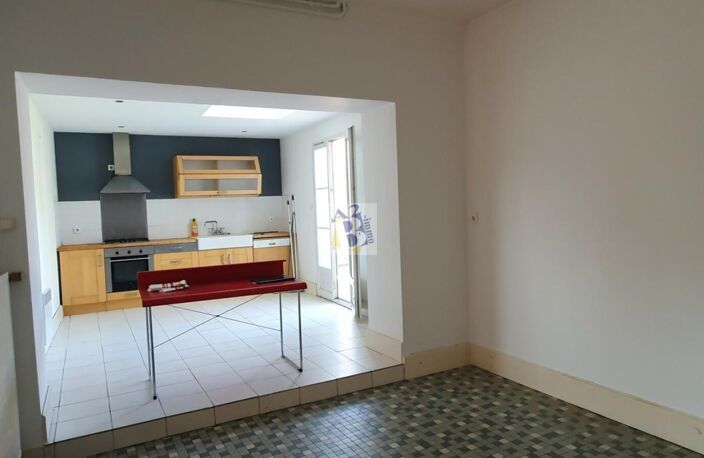 Soyaux, maison ancienne 3 ch, jardin — photo 5