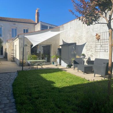 Maison 5 pièces 543400 €