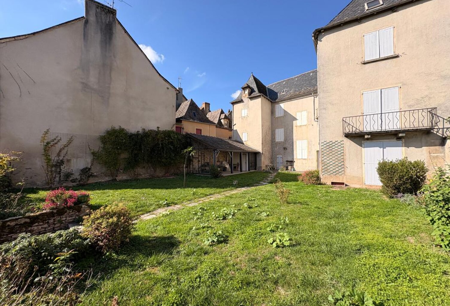 Maison À Vendre — photo 1