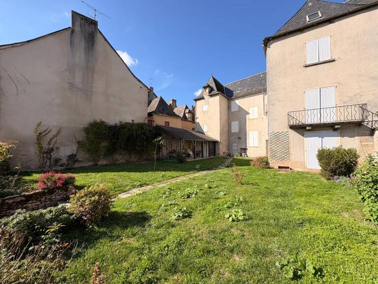 Maison À Vendre — photo 1