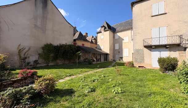 Villa / Maison 9 pièces  à vendre Rignac 12390