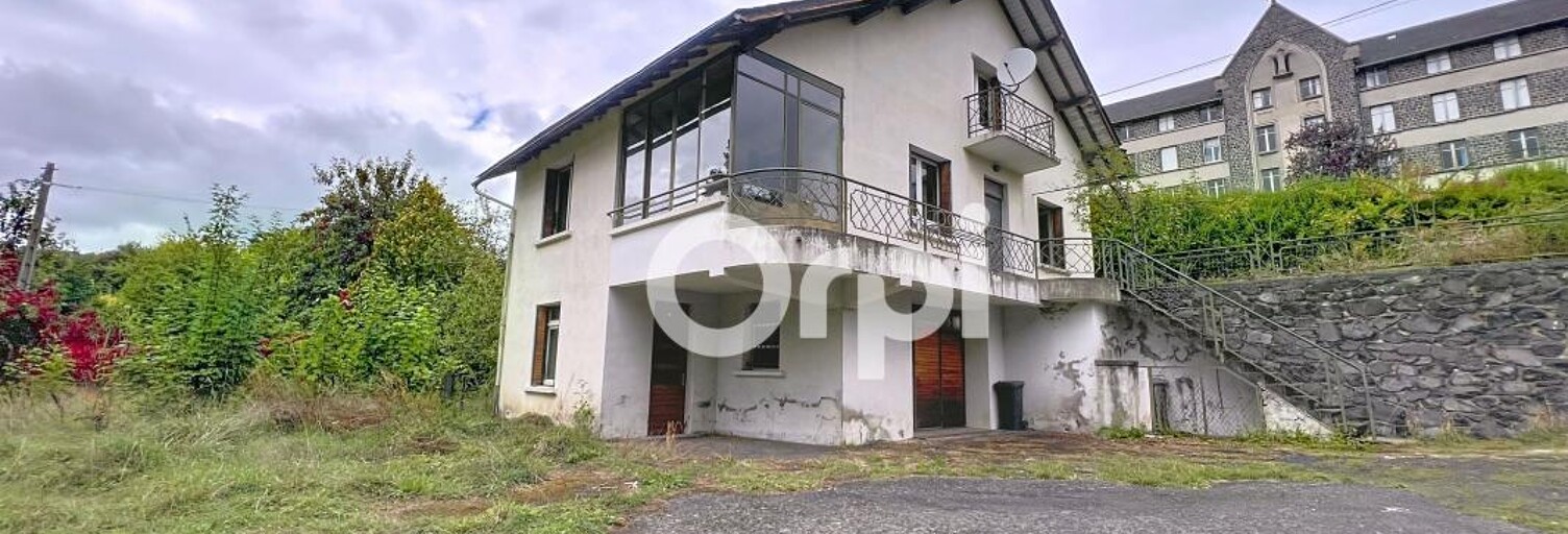 Maison 4 Pièces 96 m² à vendre à Neussargues-Moissac (15170)