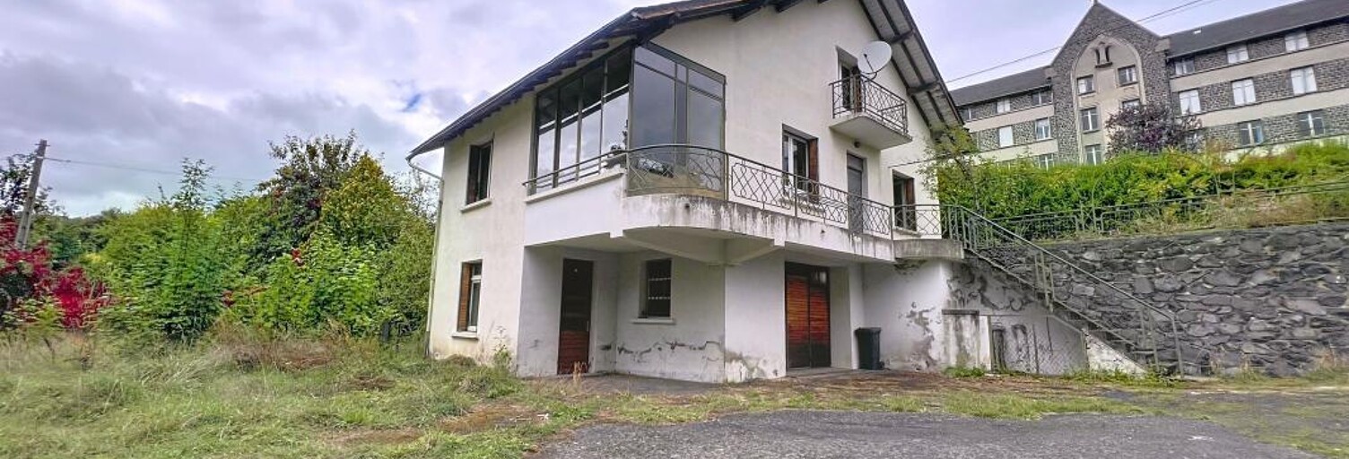 Maison 4 Pièces 96 m² à vendre à Neussargues-Moissac (15170)